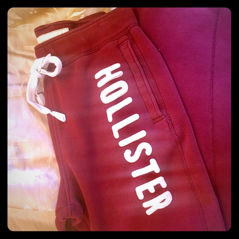 Hollister Burgundy Sweatpants